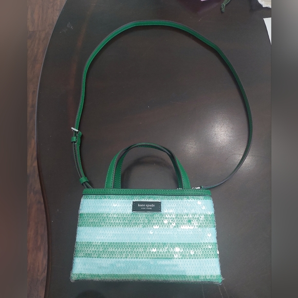 Kate Spade "Sam Iron Seaside" - Picture 3 of 9